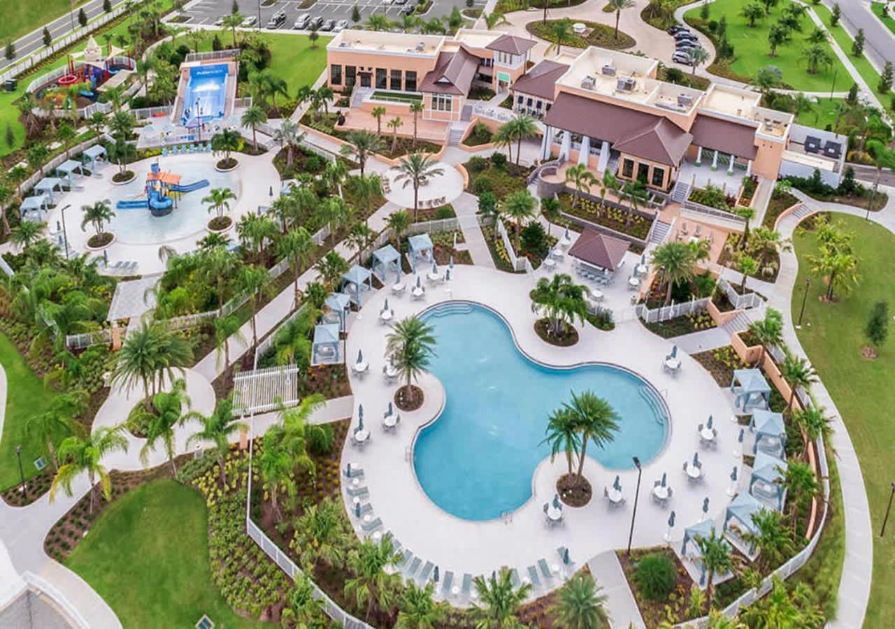 Stunning Rare Lake Front 7Br Holiday Home - Sleeps 14 - Pool, Hot Tub, & Games! Orlando Exterior photo